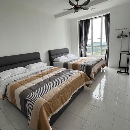 Cameron 1Room Apartment @ Emerald Avenue ブリンチャン エクステリア 写真