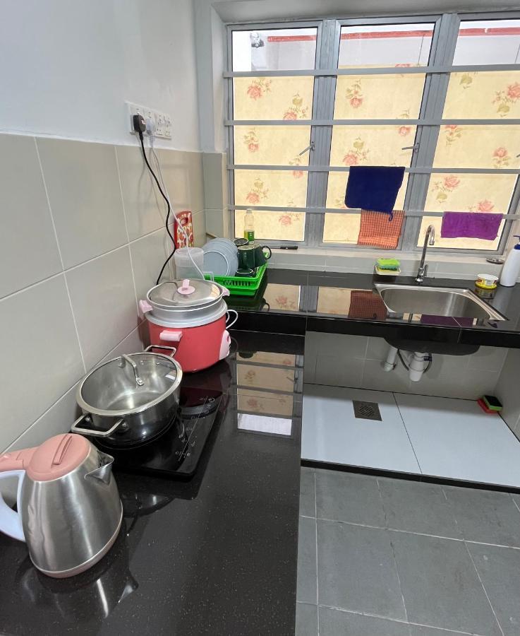 Cameron 1Room Apartment @ Emerald Avenue ブリンチャン エクステリア 写真